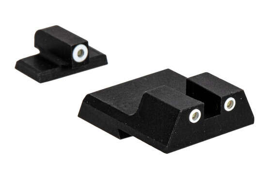Night Fision Perfect Dot night sight set with square notch, white front and white rear ring for H&K handguns.